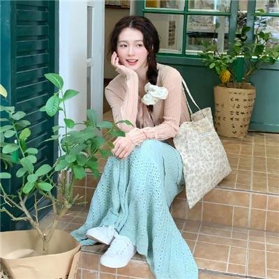 半江瑟瑟半江红